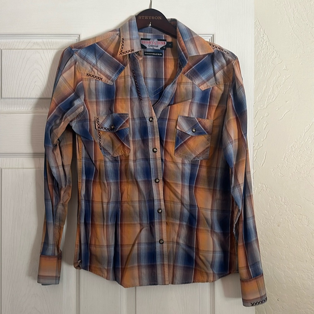 Long sleeve pearl snap